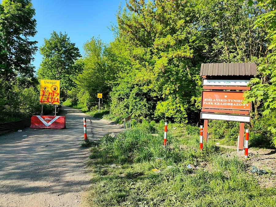 Na Zakrzówku trwa budowa ścieżek