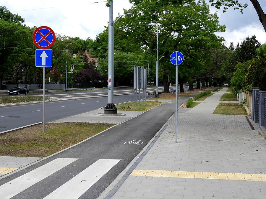 Aleja Wojska Polskiego - widok z wiaduktu.