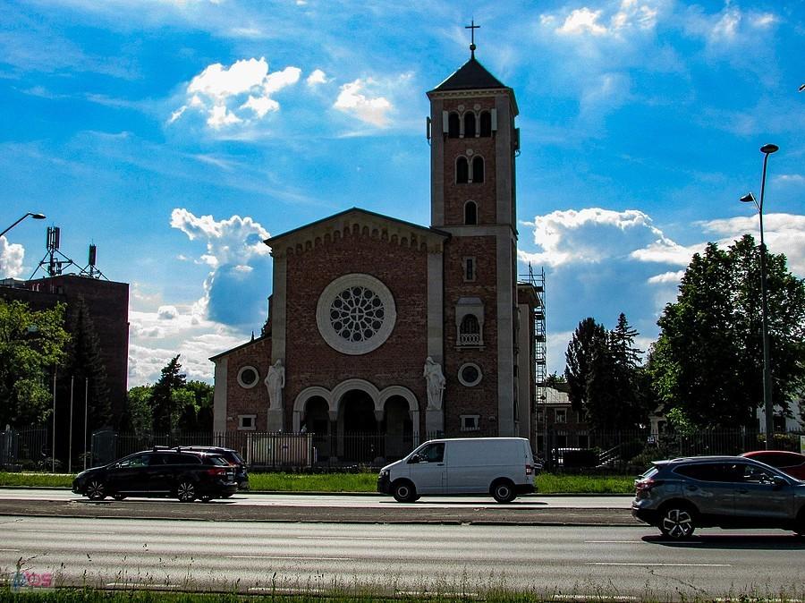 Kościół w Pyrach