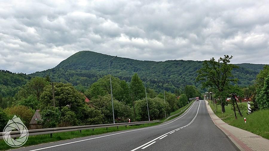 wyjątkowo pusta droga na Barwinek pod Cergową
