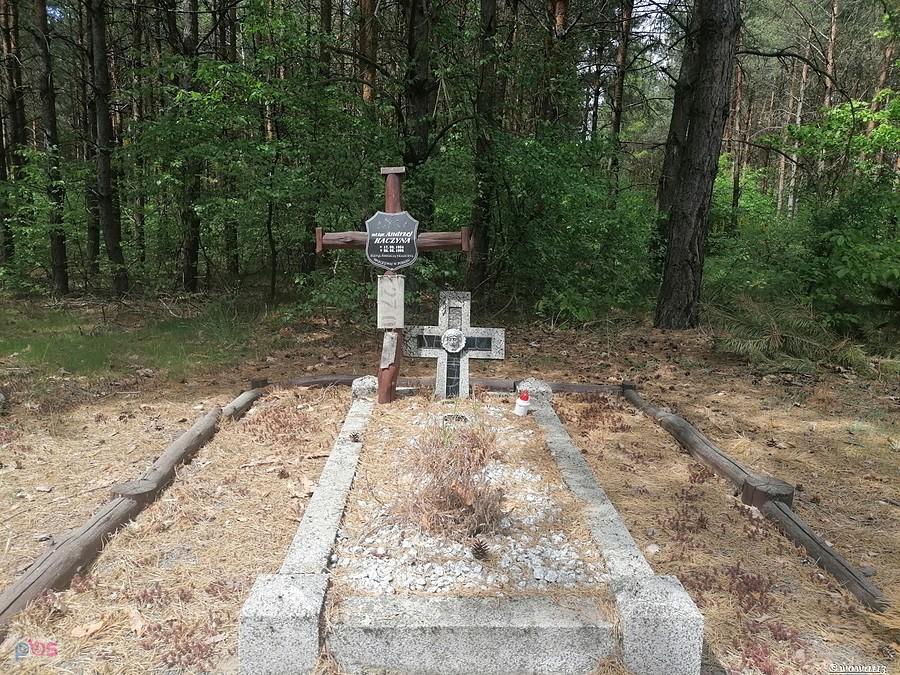 Grób mł. kap. Andrzeja Kaczyny