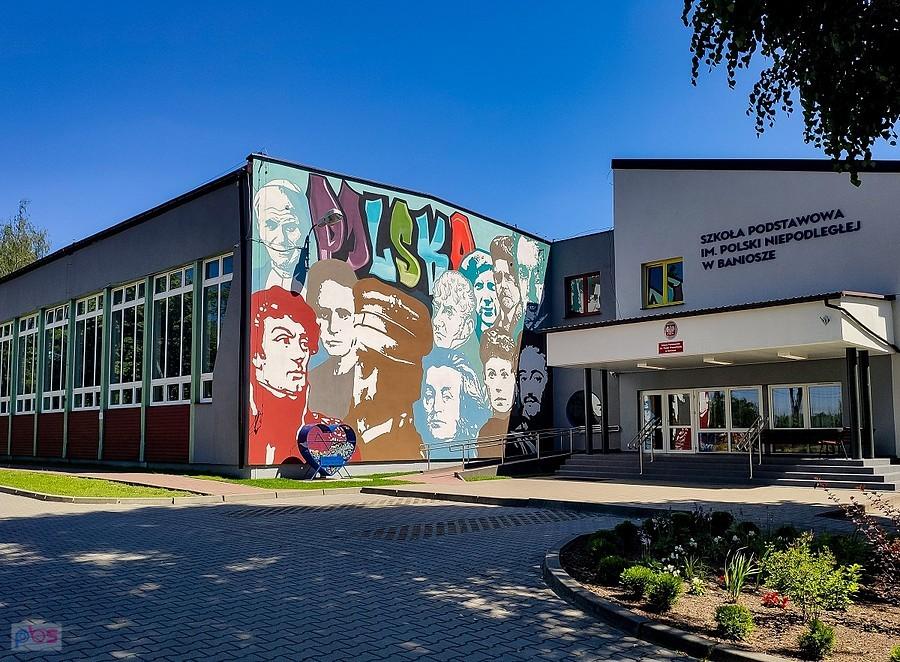 Mural zagadka - who is who ?