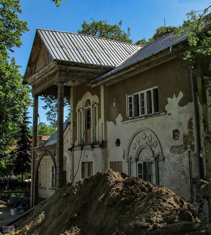 Poniatówka - wschodnia elewacja