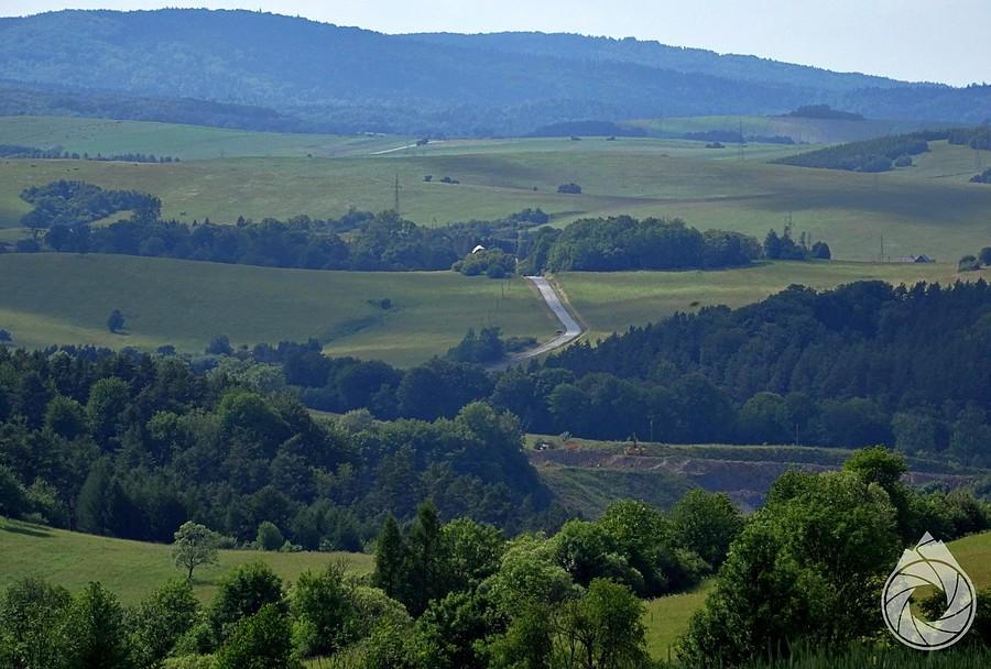 samotna droga pod Tokarnią