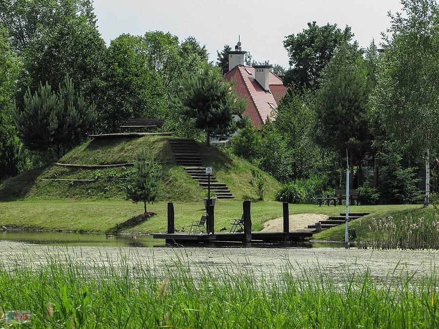 Prywatna przystań na Jeziorze Zgorzała