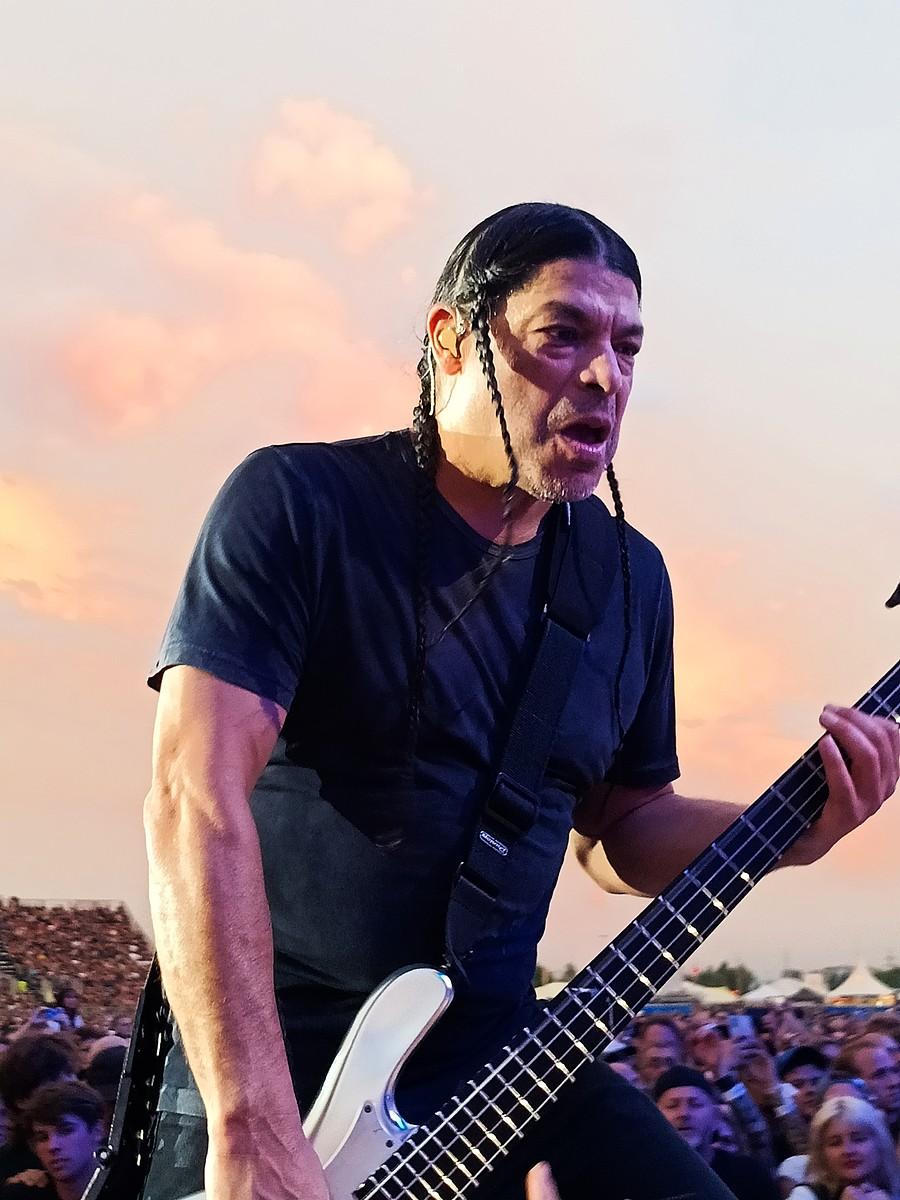Robert Trujillo.