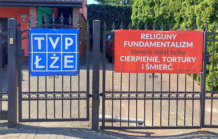 Jasne przesłanie z ulicy świętego Antoniego w Poznaniu :)