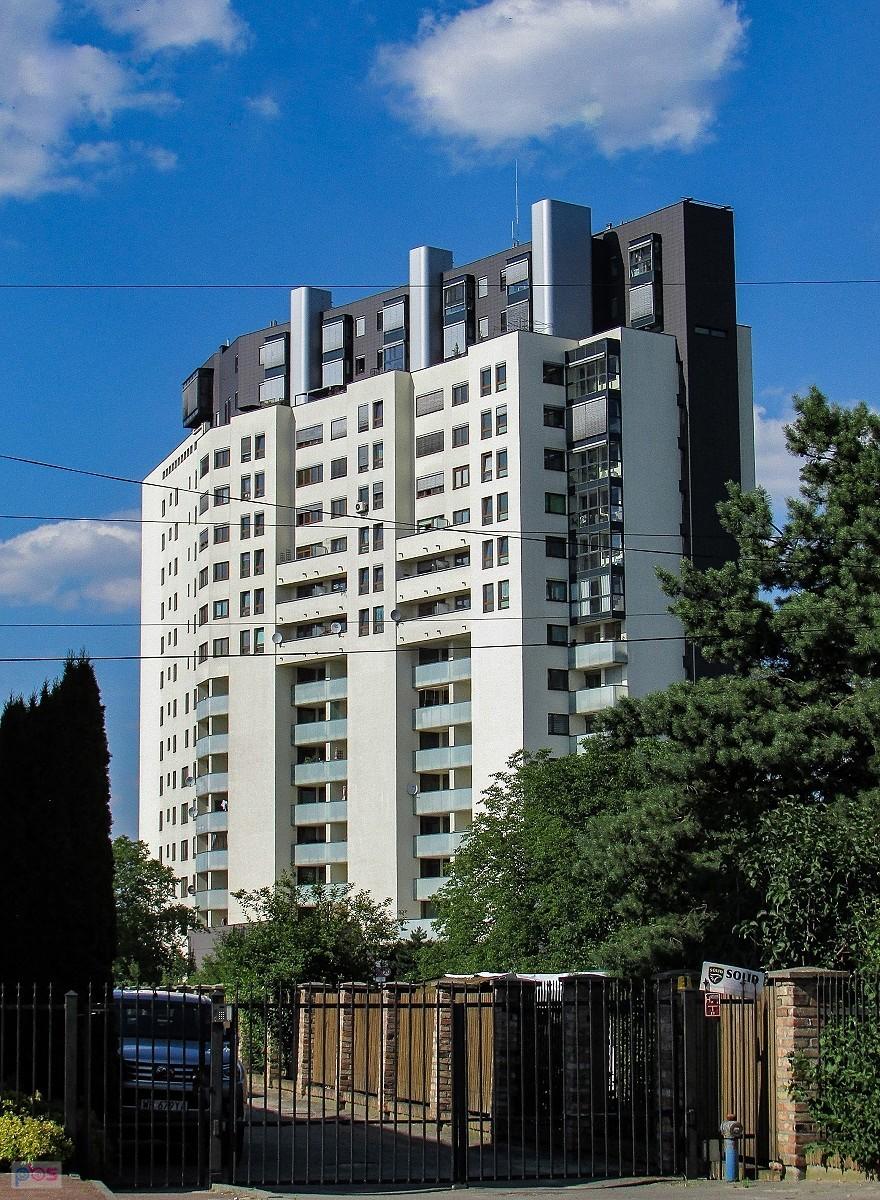 Piaseczyński wieżowiec