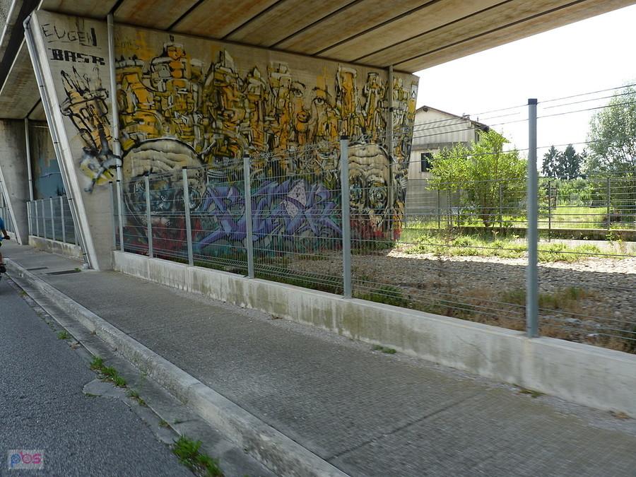murale pod wiaduktem