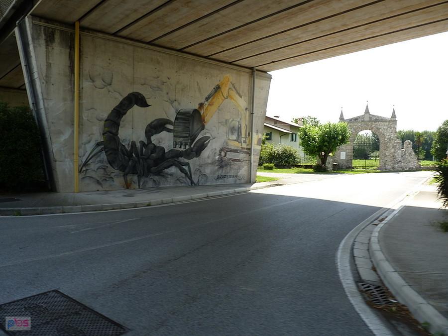 murale pod wiaduktem