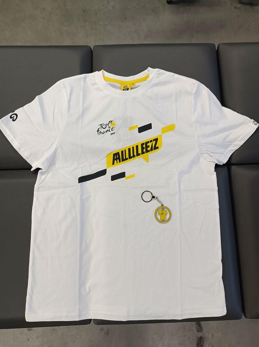 Okolicznościowa koszulka 109 edycji Tour de France.