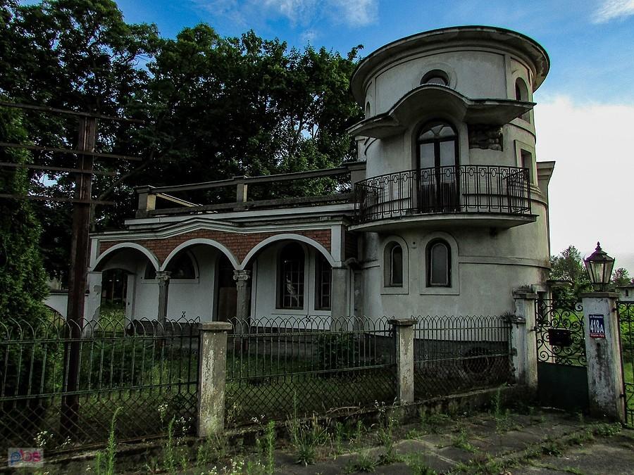 Jeden z pawilonów przy d. restauracji "Baszta"