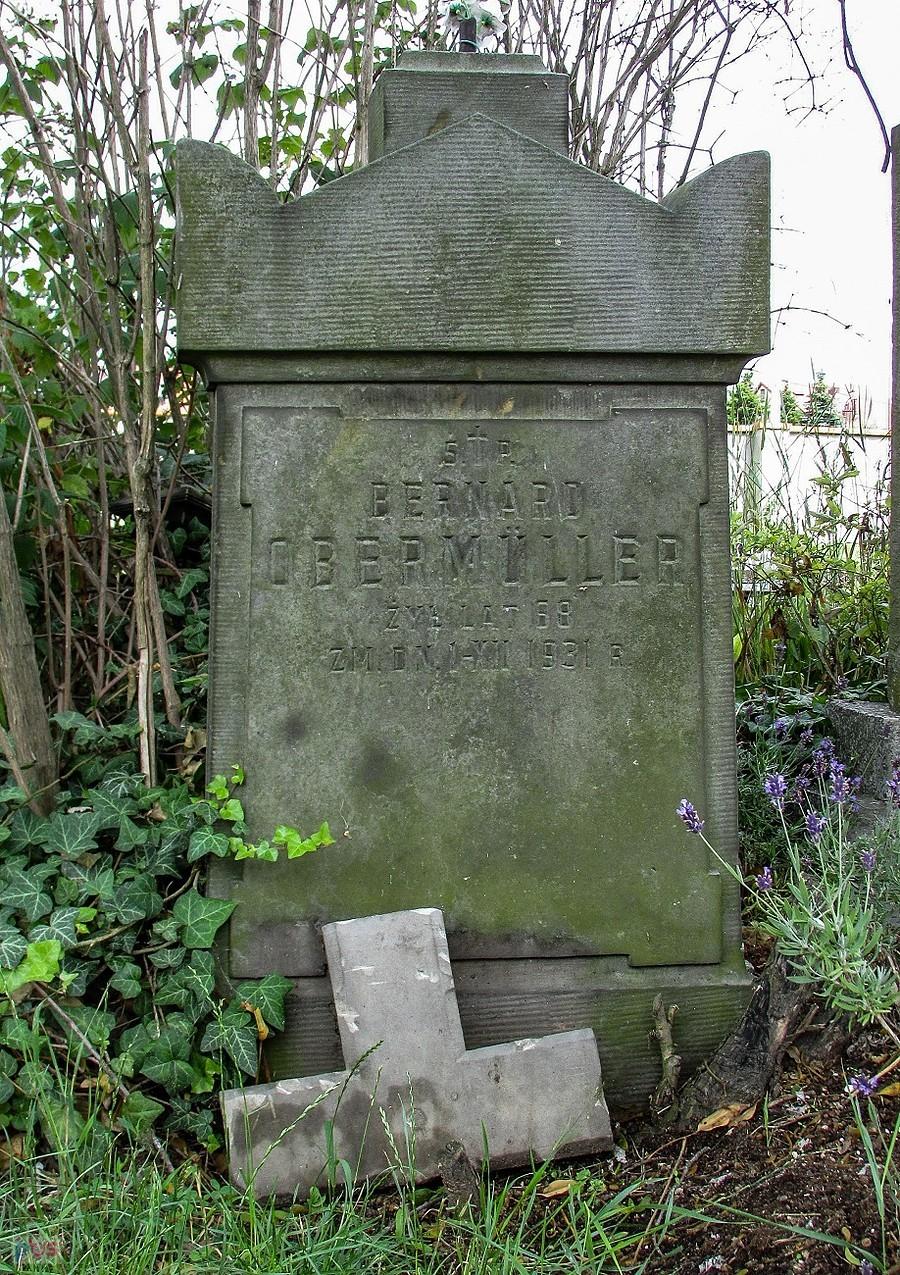 Grób Bernarda Obermüllera