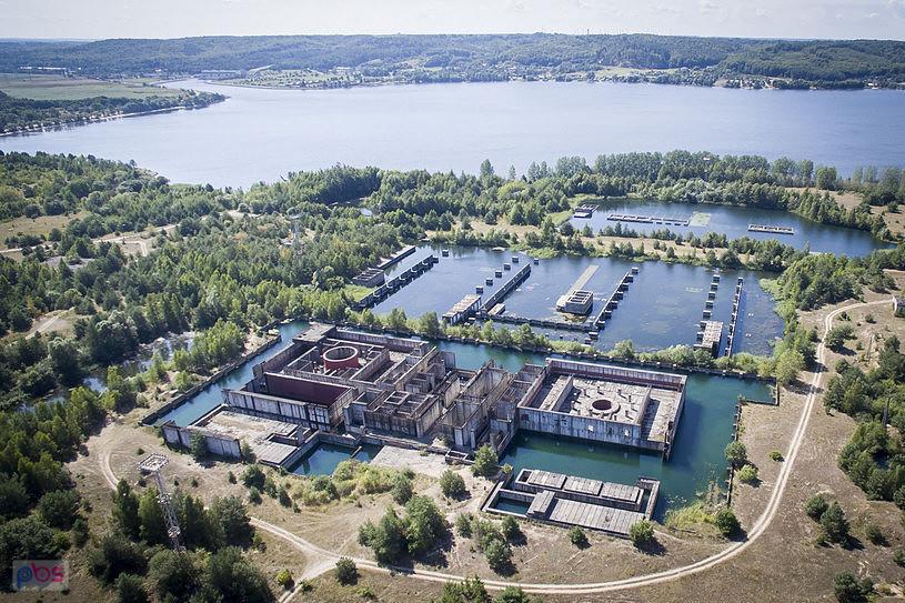 Niedokończona elektrownia atomowa w Żarnowcu