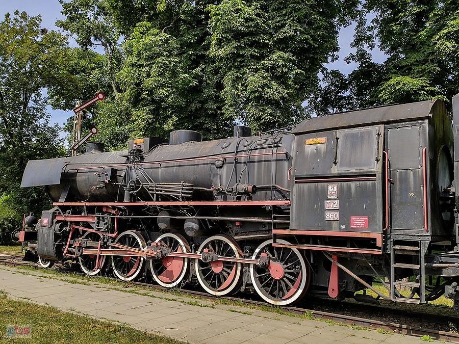 Parowóz Ty2-860 z zakładów Schichaua zbudowany w 1944 roku