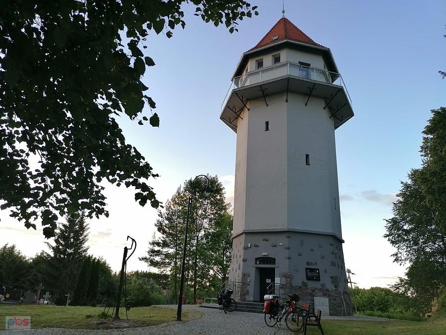 Wieża ciśnień w Rynie - obecnie wieża widokowa