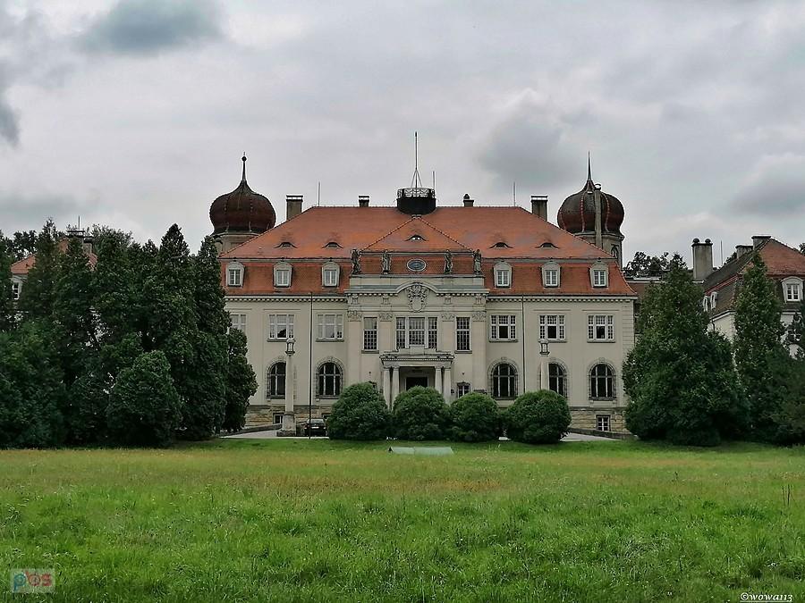 Pałac w Brynku