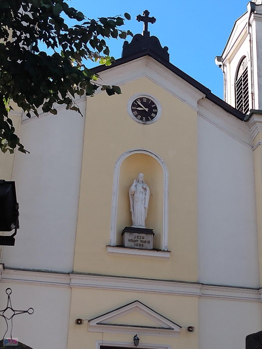 Kontrola czasu. Zegar znowu stoi. Była 9.35