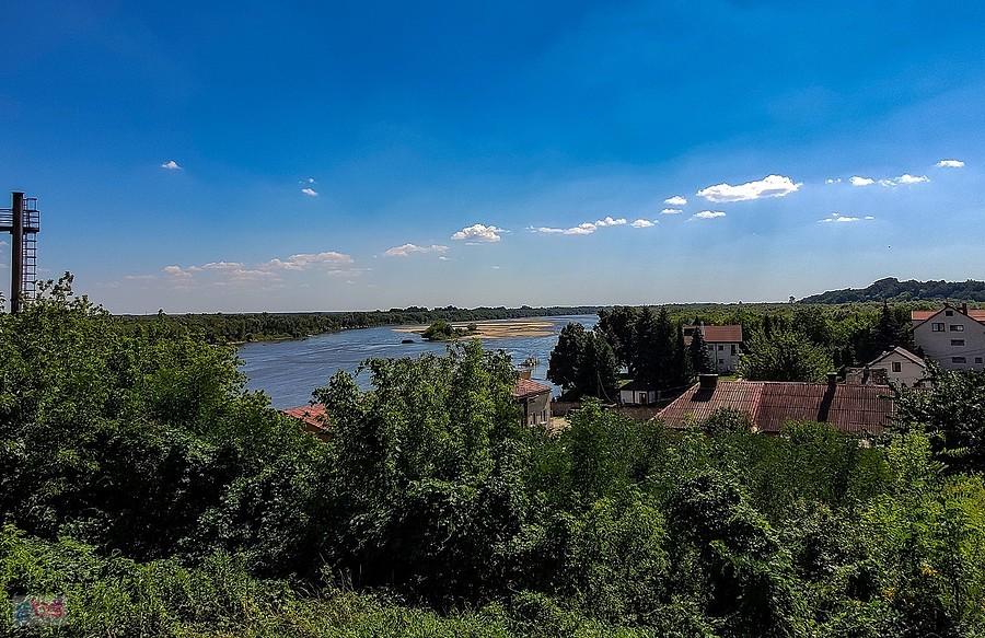Widok na Wisłę z kościoła Wniebowzięcia NMP w Zawichoście