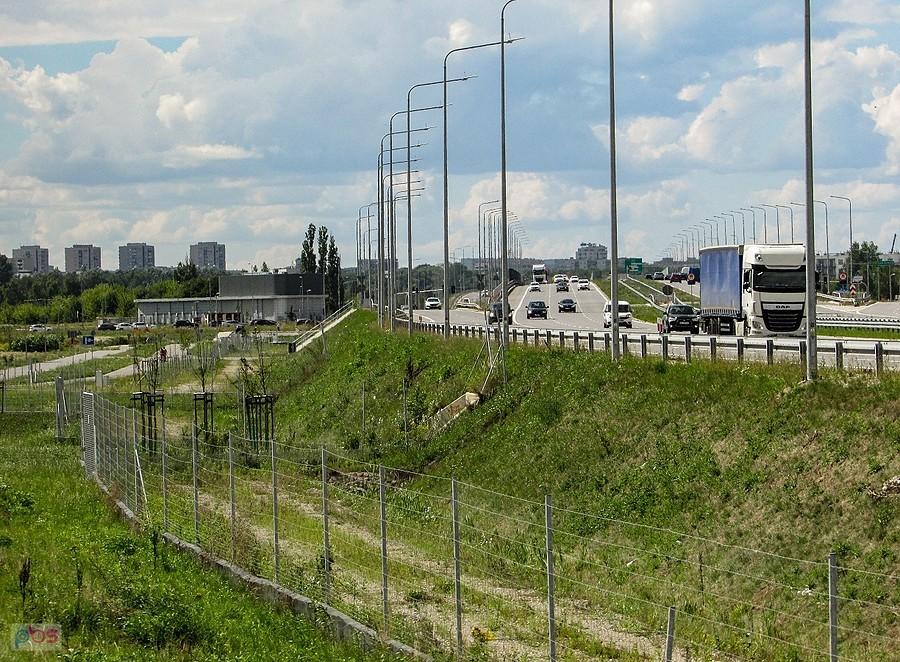 POW kieruje się w stronę tunelu pod Ursynowem