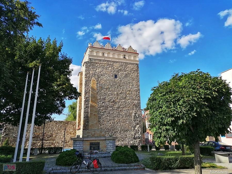 Wieża Bramy Prudnickiej w Krapkowicach