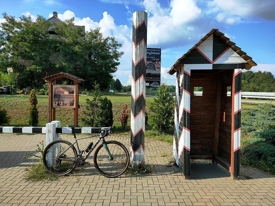 Granica zaborów w Anastazewie