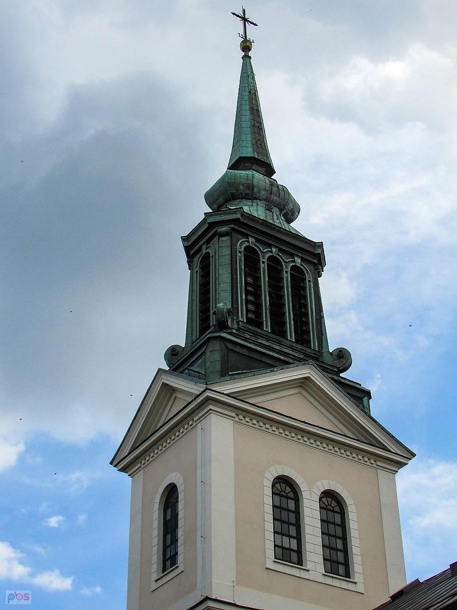 Kozienice - wieża kościoła Świętego Krzyża