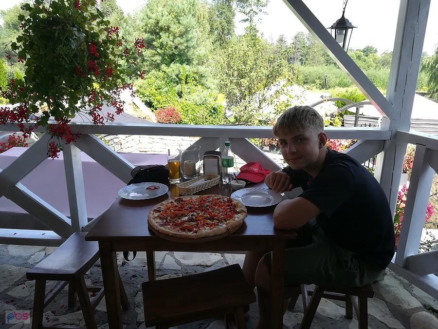Zasłużony obiad - wnuczek zadowolony