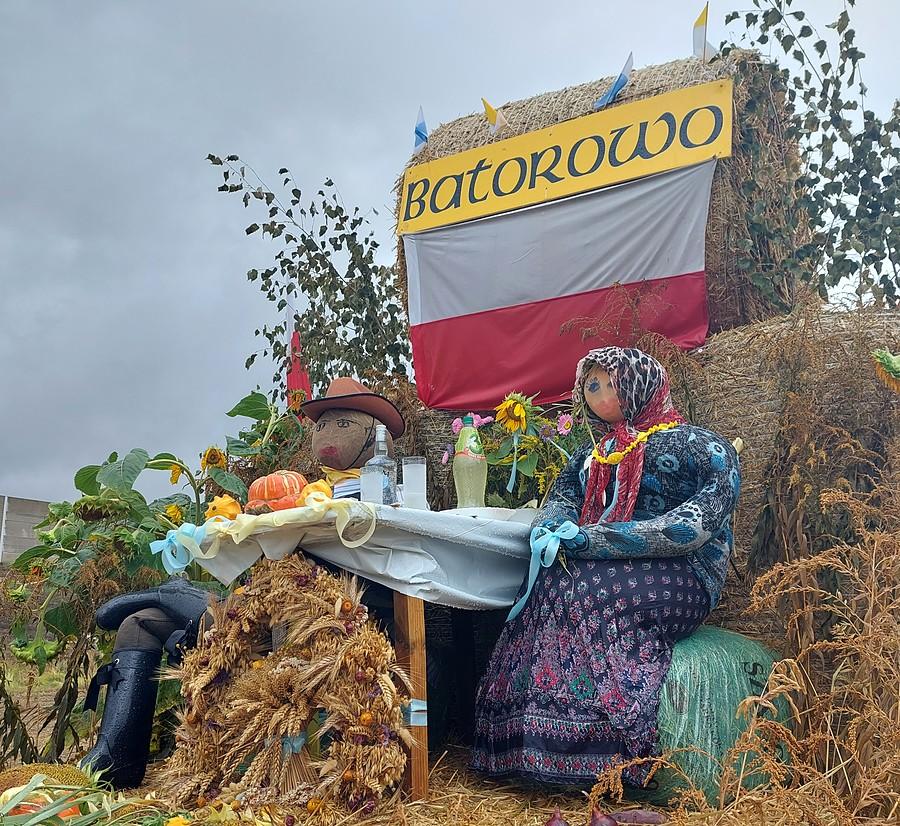 Batorowska dożynka z boku