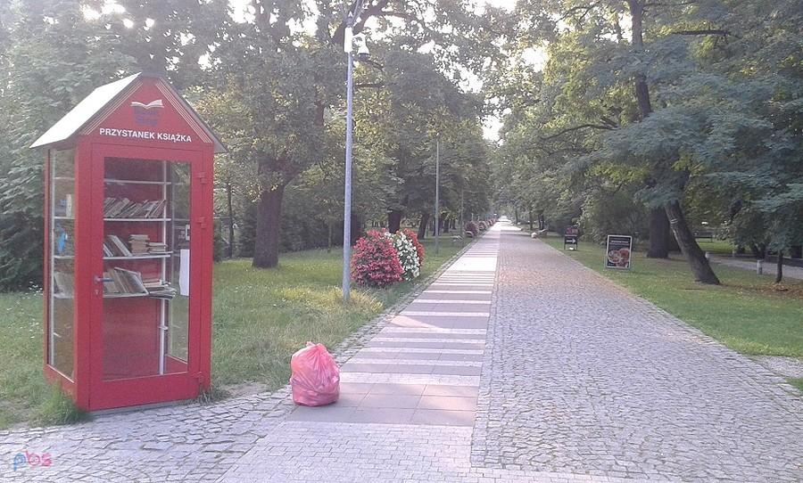 Książkodzielnia z parku zdrojowego w Konstancinie