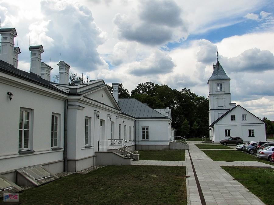 Kozienice - oficyna wschodnia od zaplecza