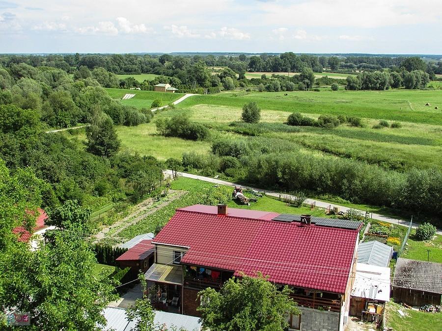 Solec nad Wisłą - widok na dolinę Wisły z tarasu kościelnego
