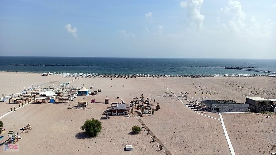 Szeroka plaża w Mamai