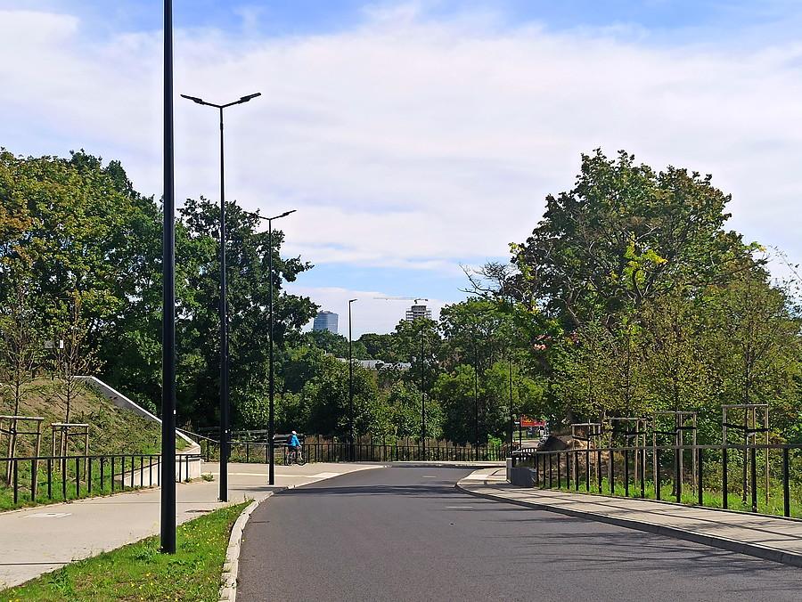 Droga dojazdowa do stadionu Pogoni.