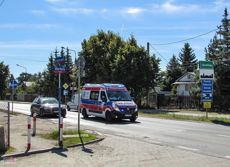 Karetka pędzi do Warszawy
