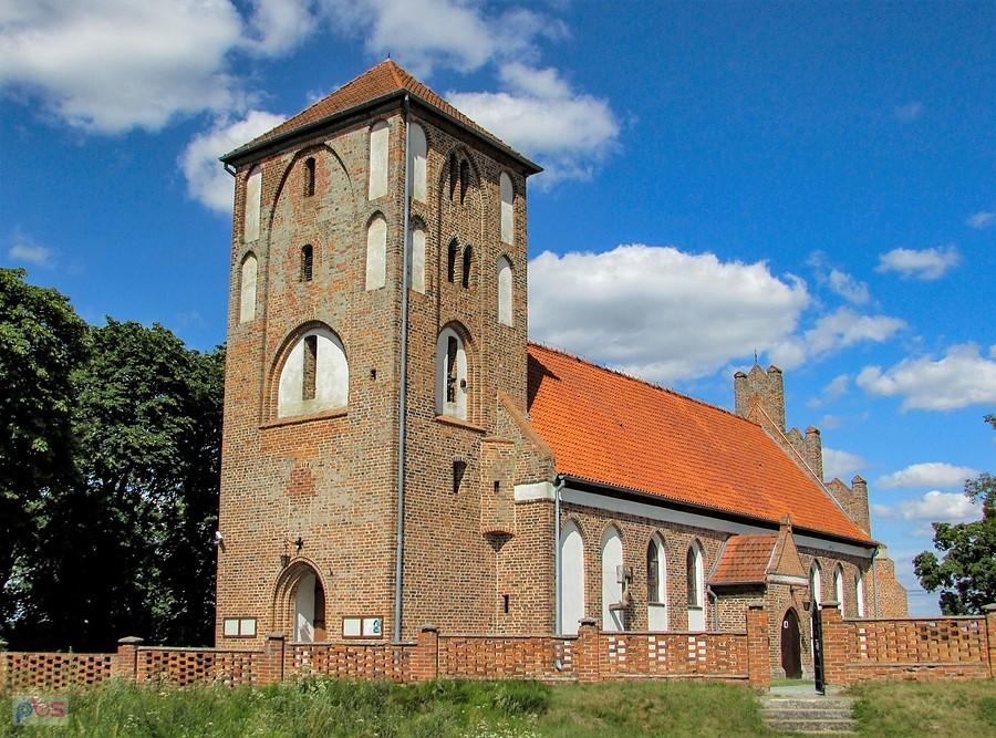 Kościół w Żmijewie zbudowany został w XIV wieku