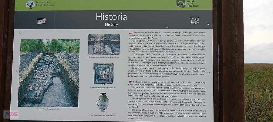 Tablica informacyjna przy wieży