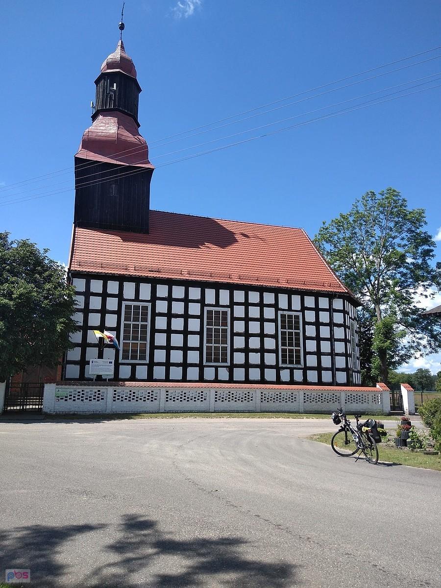 Kościół w Batorowie