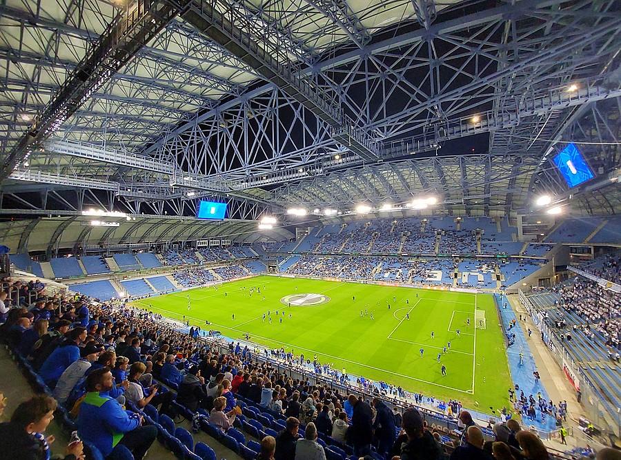 Poznański Stadion Miejski w pełnej krasie