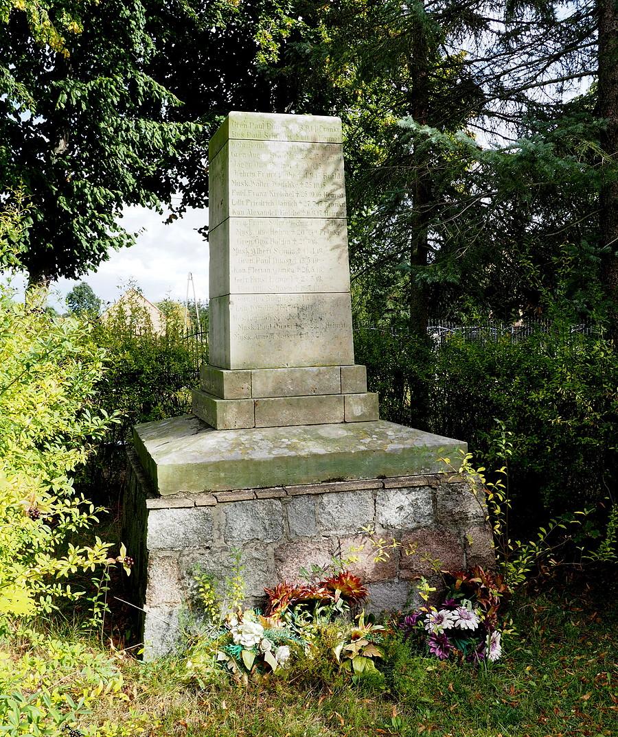 Gościnowski kriegerdenkmal