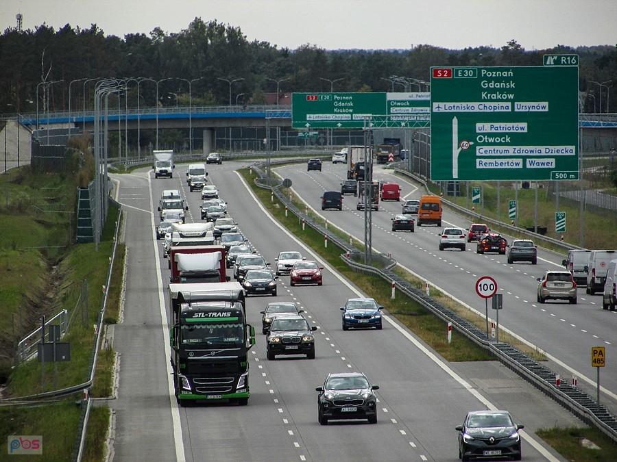 Widok na POW z wiaduktu ul. Izbickiej