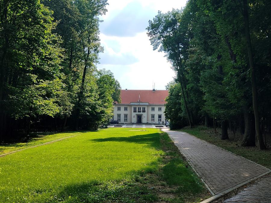 SIedziba WPN i Muzeum Przyrodnicze