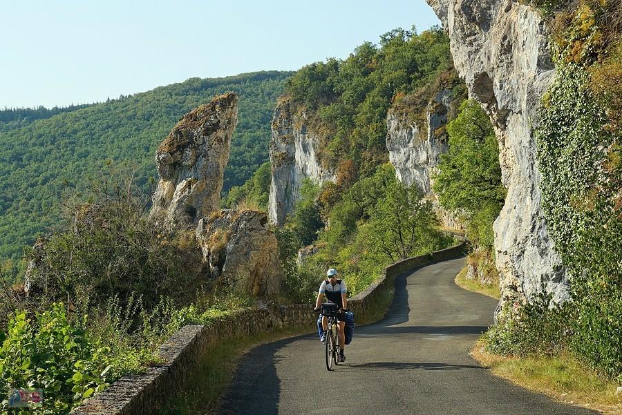 Nad Lot - Chemin de Halage
