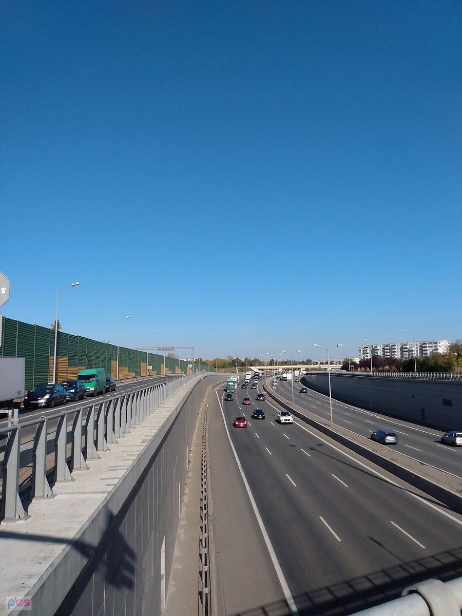 Widok z wiaduktu na S8