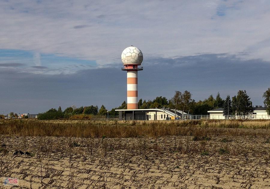 Radar lotniskowy