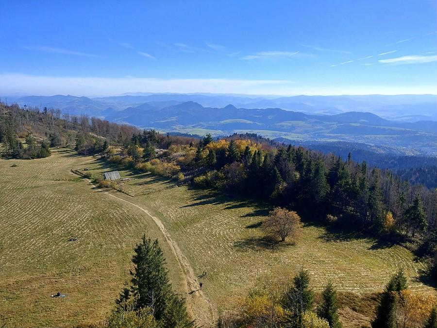 Z wieży widokowej na Lubaniu.