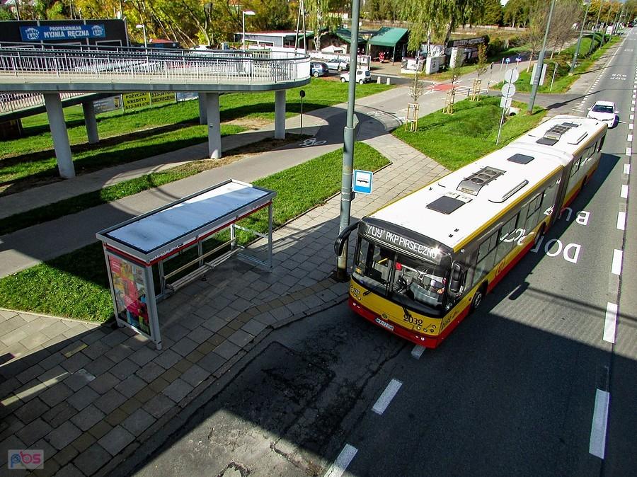 Z estakady rowerowej nad Puławską