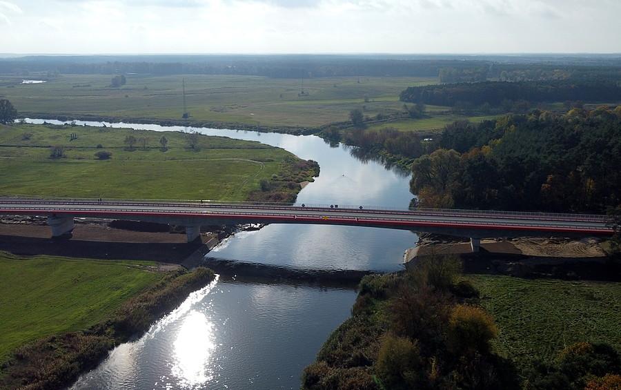 Nowy most w Rogalinku, ujęcie już bez starej przeprawy