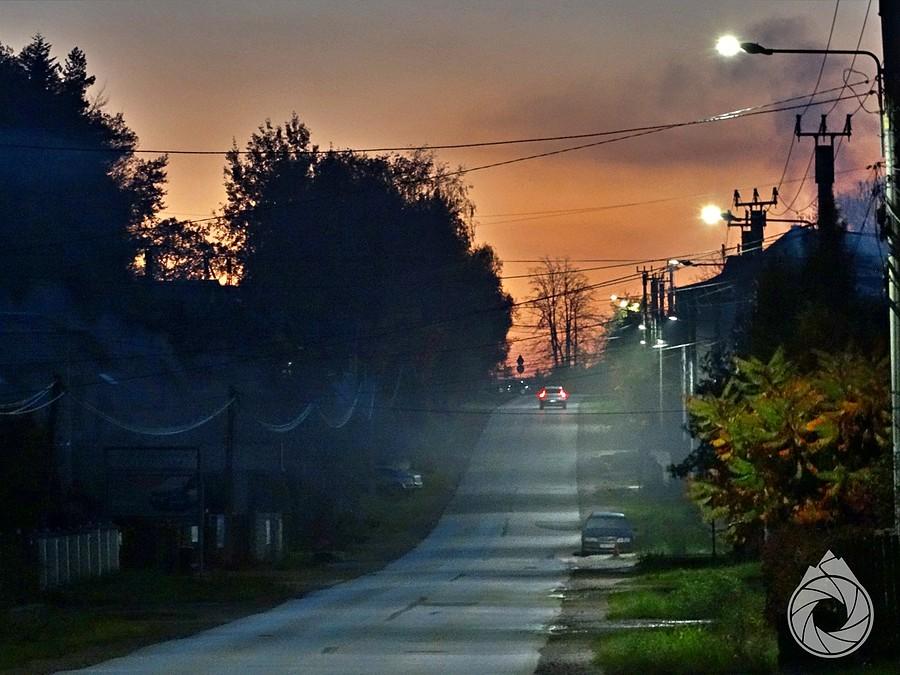 ciężko przebić się przez lokalny, świętokrzyski smog