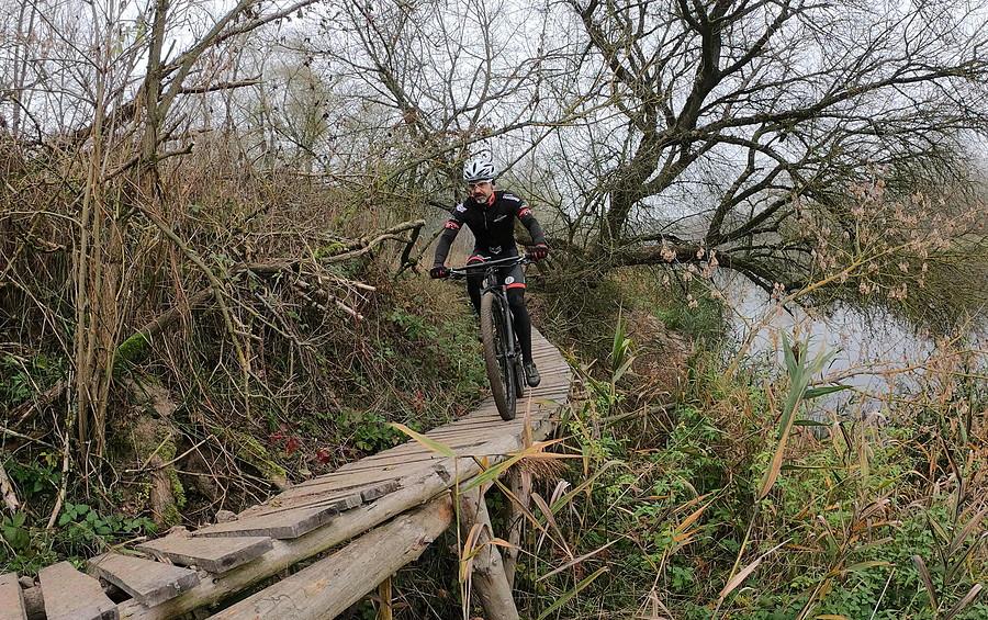Coś fajnego dla rasowych mountainbikerów :)